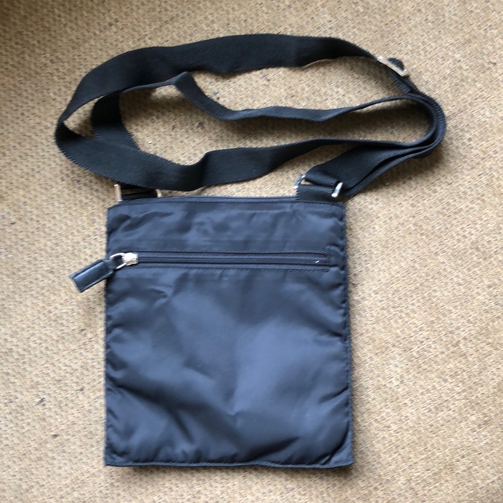 Water resistant crossbody bag